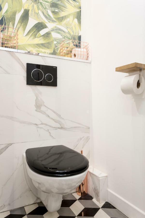 Studio D'Architecte Au Pied De Tour Eiffel Apartment Paris Ngoại thất bức ảnh